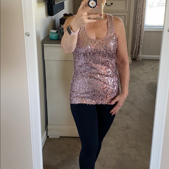CHRISTMAS CLEARANCE!!! Apt 9 dusty pink sequined front tank top - Picture 4 of 8